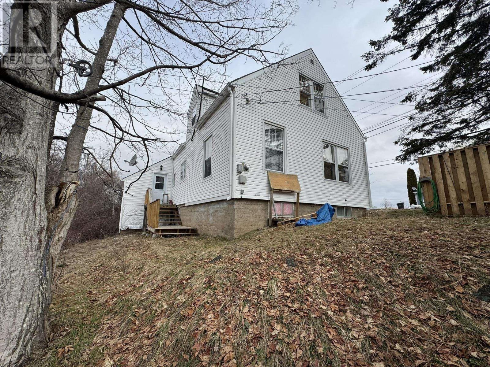 61 Lawrencetown Lane - 47