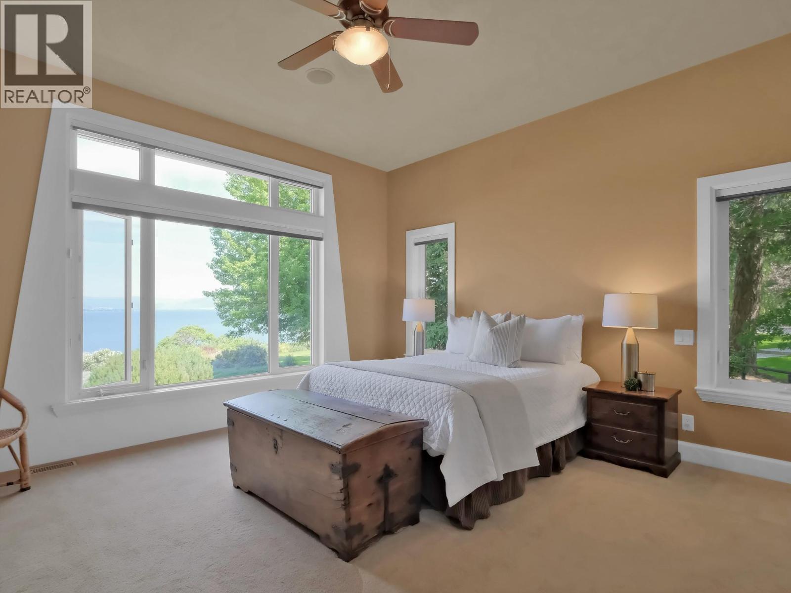 156 VANCOUVER Place - 23