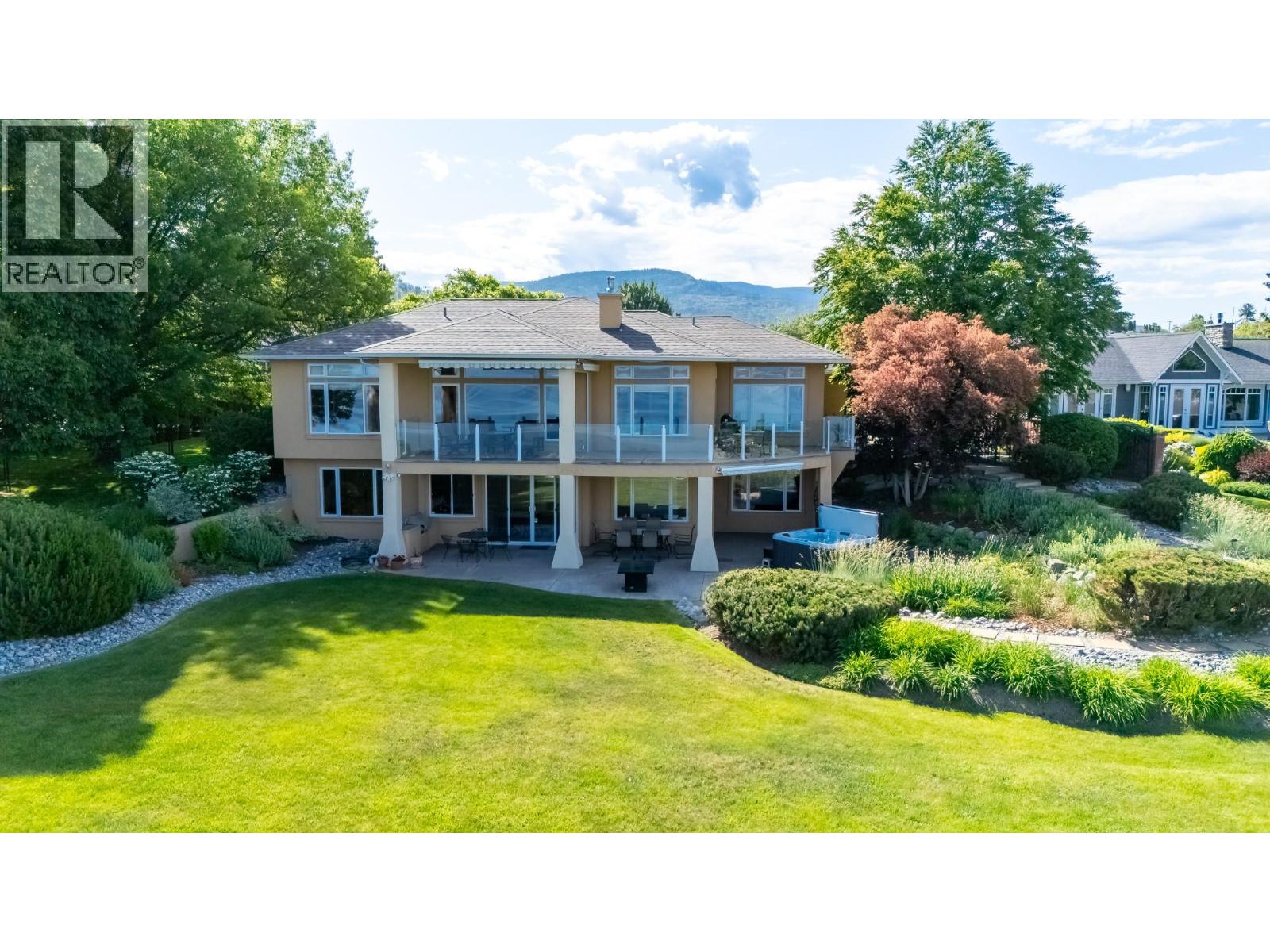 156 VANCOUVER Place - 40