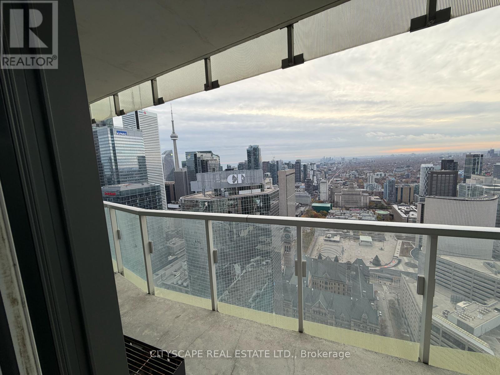 #4810 197 YONGE STREET - 13