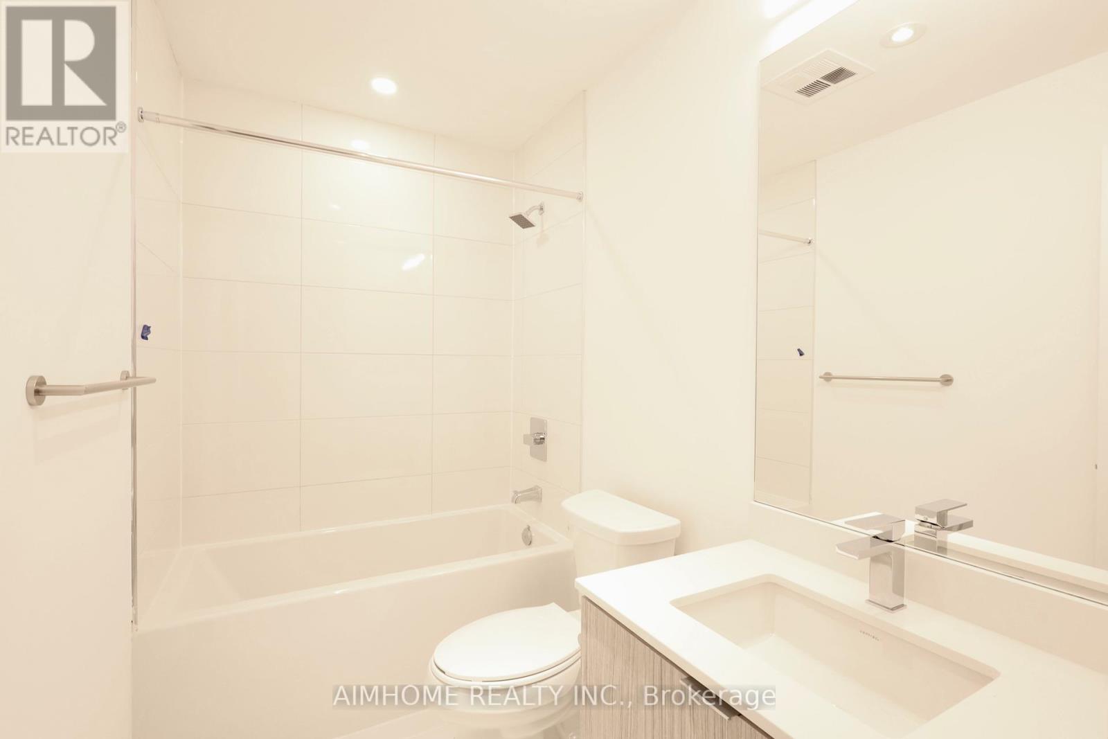 #5011 395 BLOOR STREET E - 10