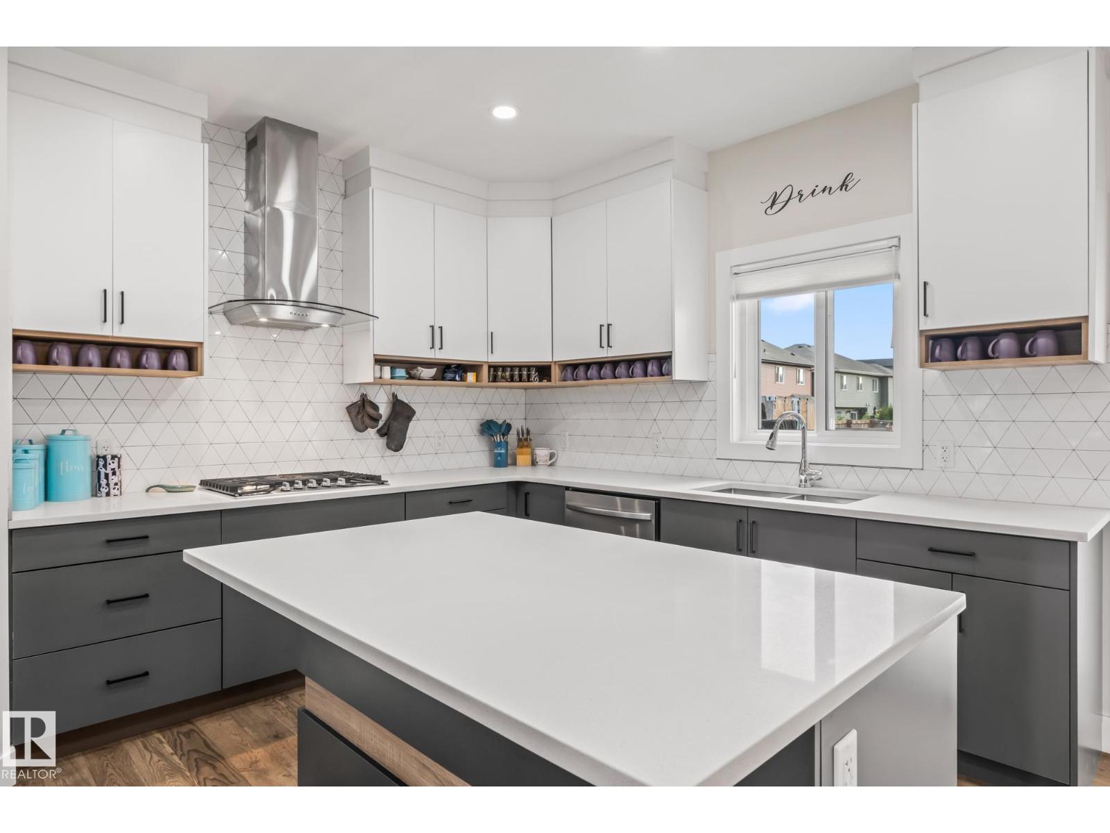 568 MERLIN LANDING LD NW — photo 17