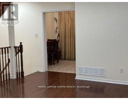 11 Curran Hall Crescent, Toronto, ON M1G0A1 Photo 36