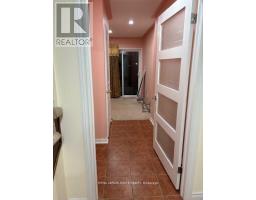 11 Curran Hall Crescent, Toronto, ON M1G0A1 Photo 9