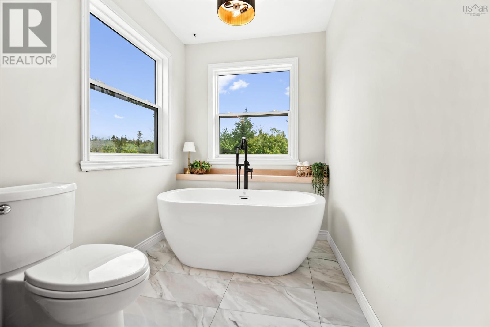 Property 26 of 48 of 60 Elderberry Lane