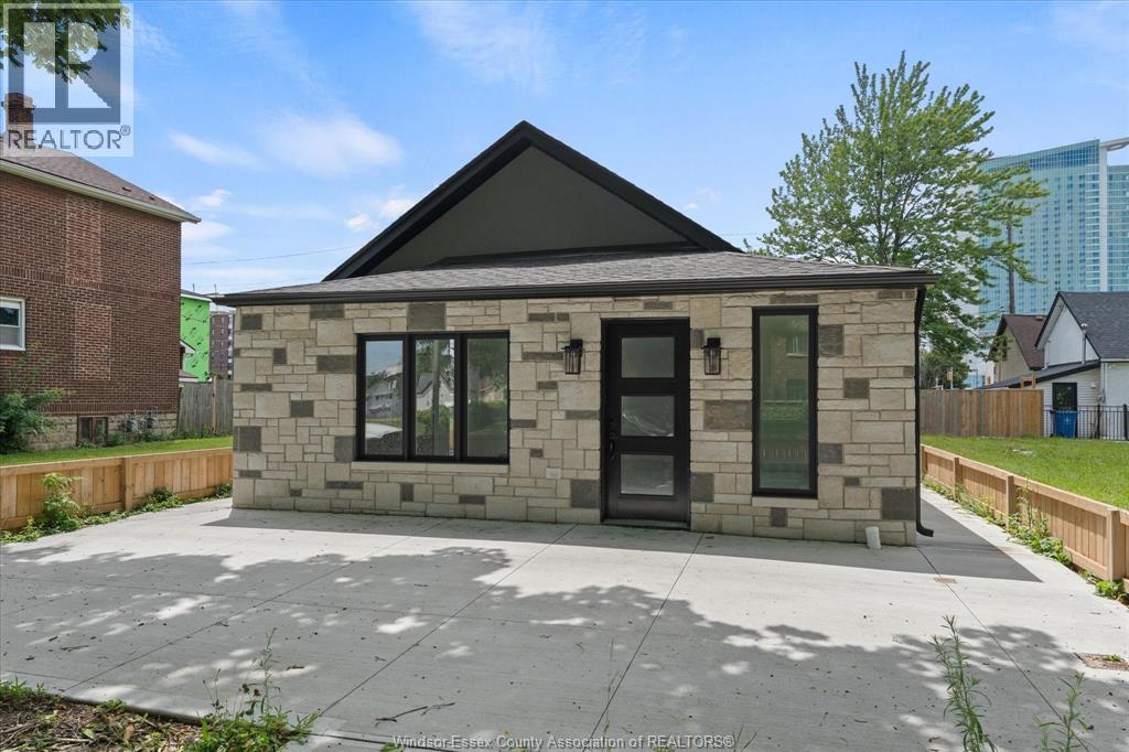 229 Aylmer - 1
