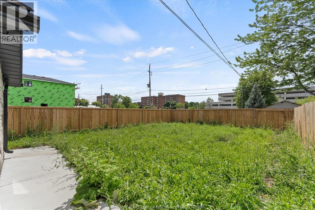 229 Aylmer - 20