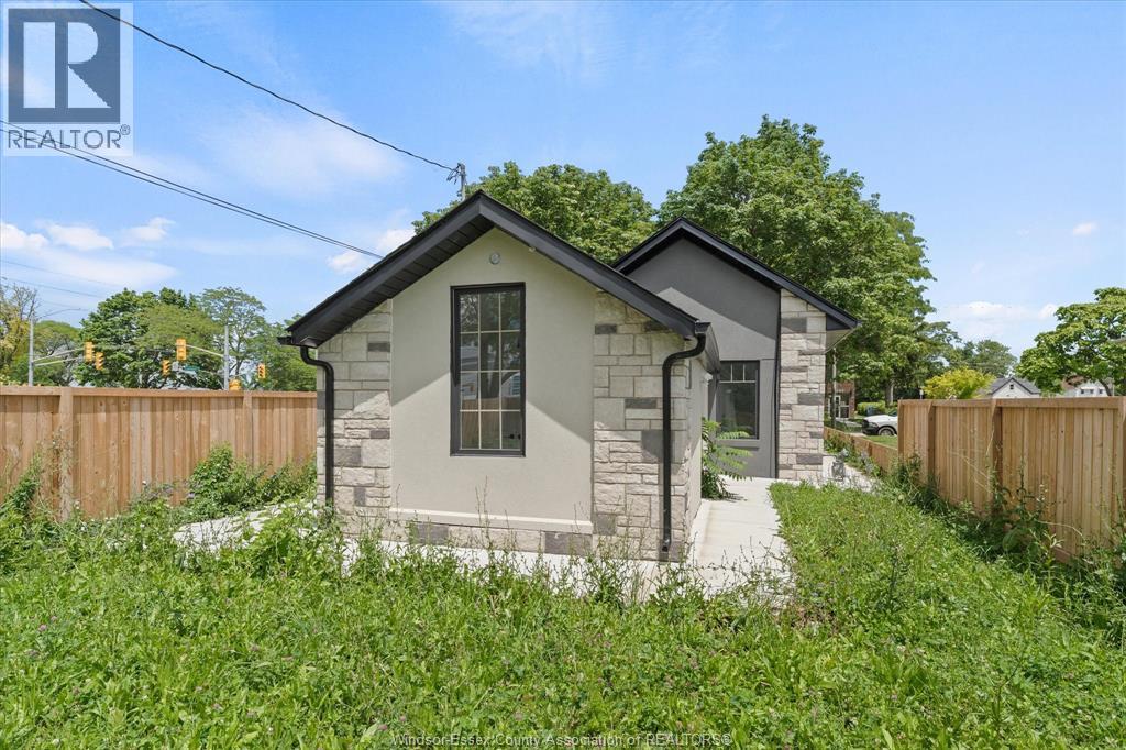 229 Aylmer - 22