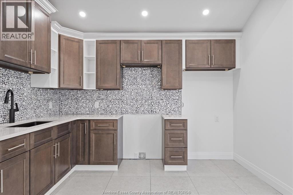 229 Aylmer - 9