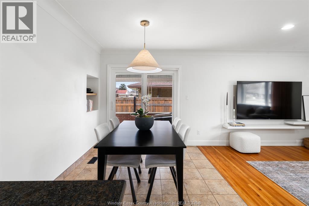 735 Lounsborough - 19
