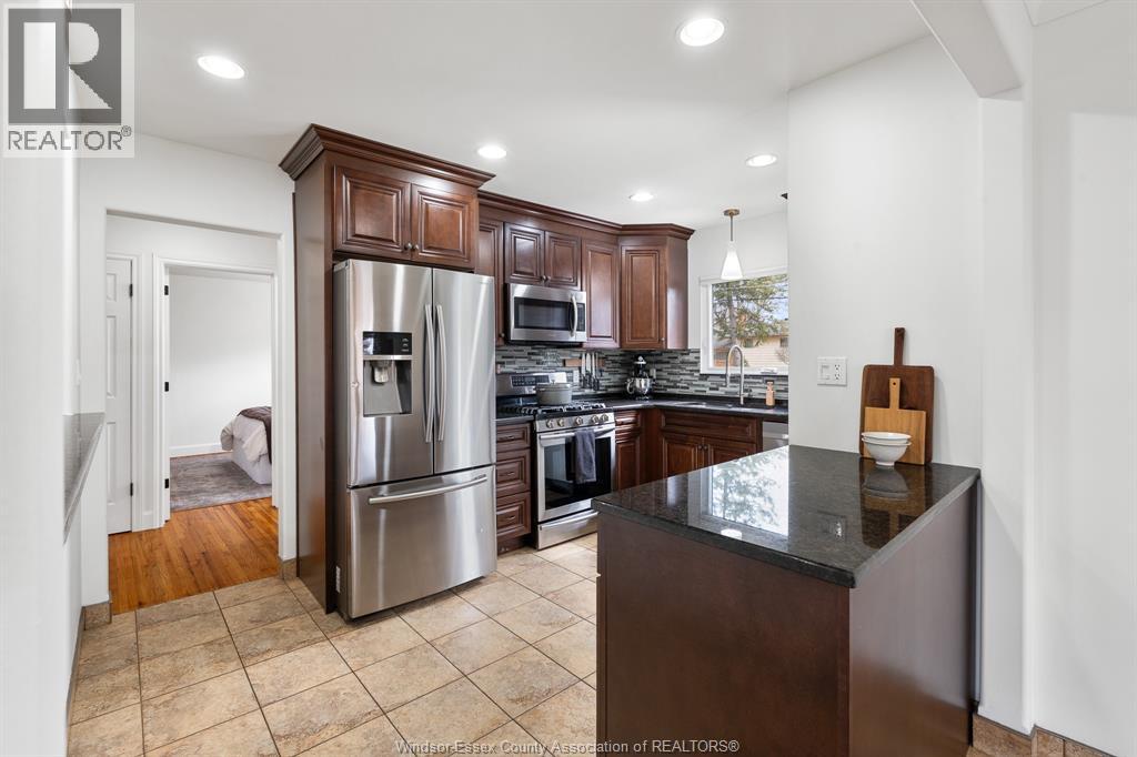 735 Lounsborough - 21