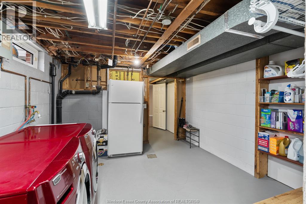 735 Lounsborough - 40