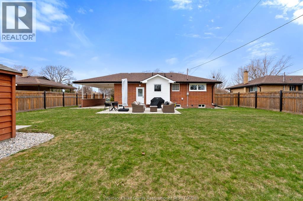 735 Lounsborough - 47