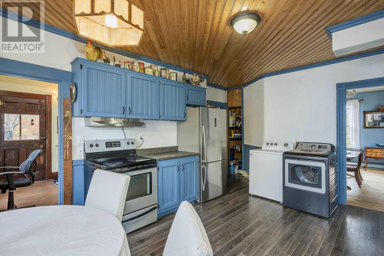 10251 Highway 1, Paradise Highway - 6