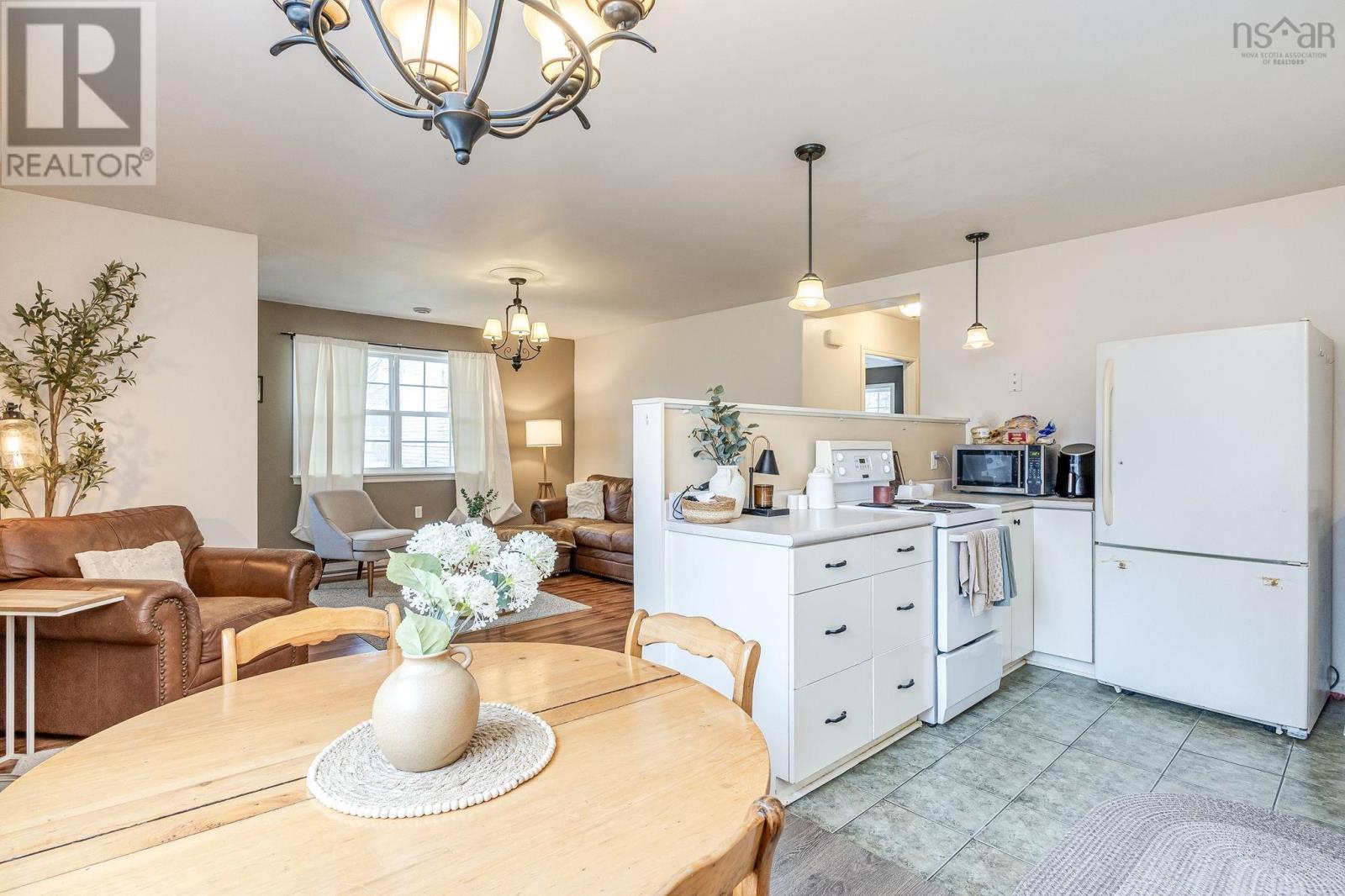 10251 Highway 1, Paradise Highway - 37