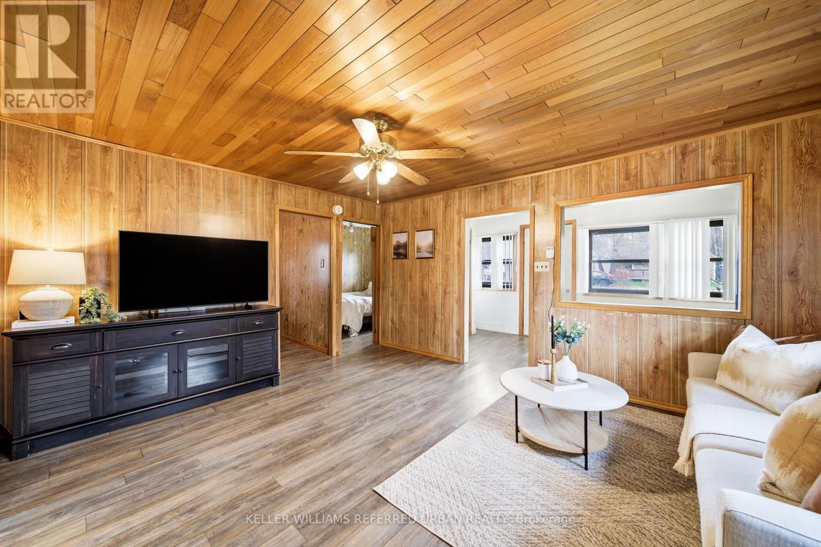 706 CHESTNUT STREET - 11