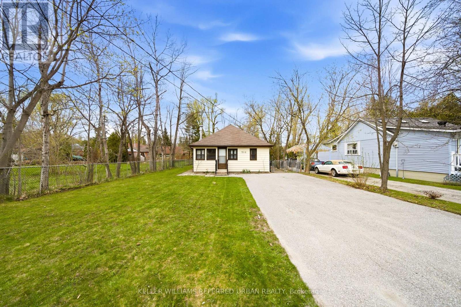 706 CHESTNUT STREET - 5