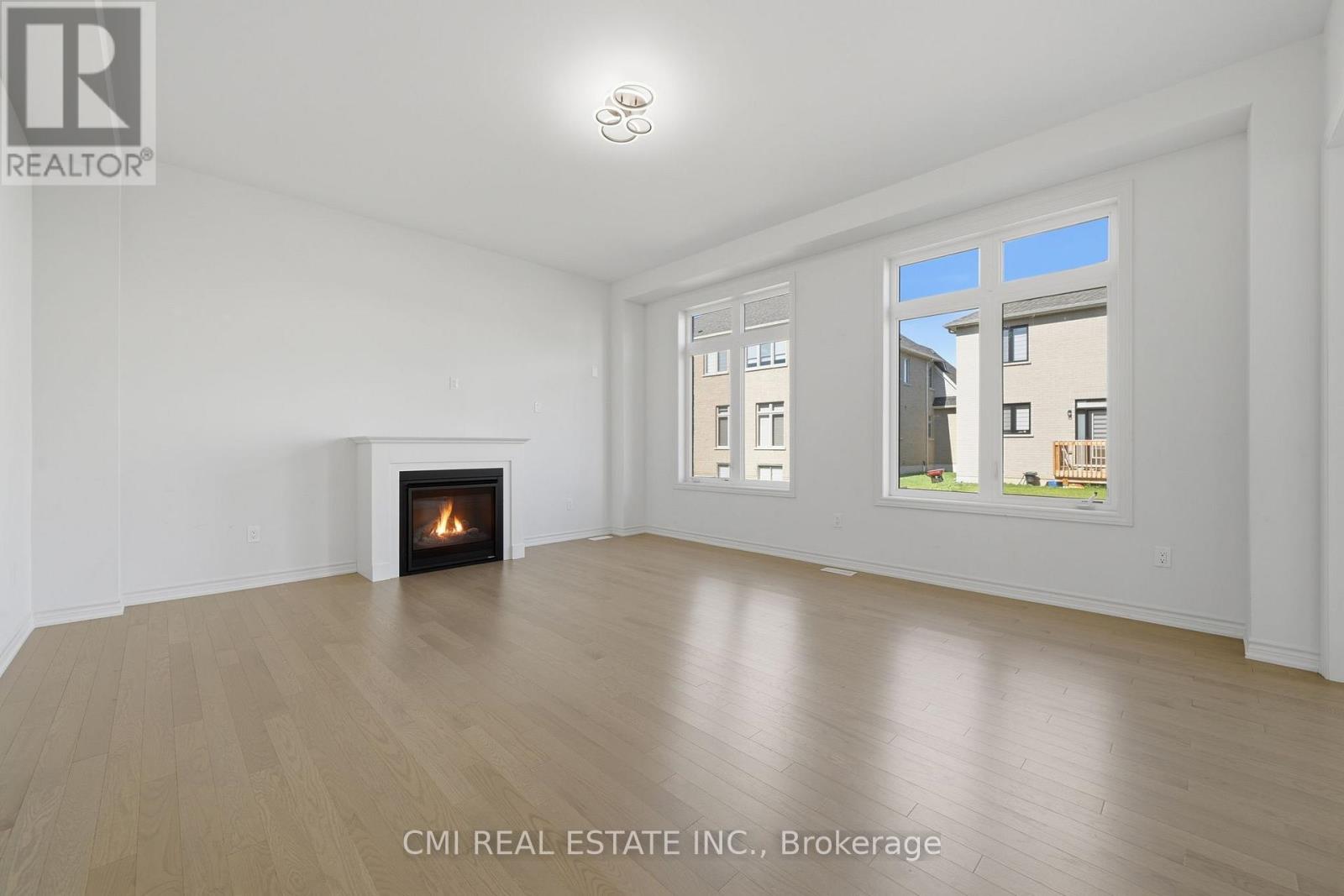 25 BELLFLOWER CRESCENT - 12