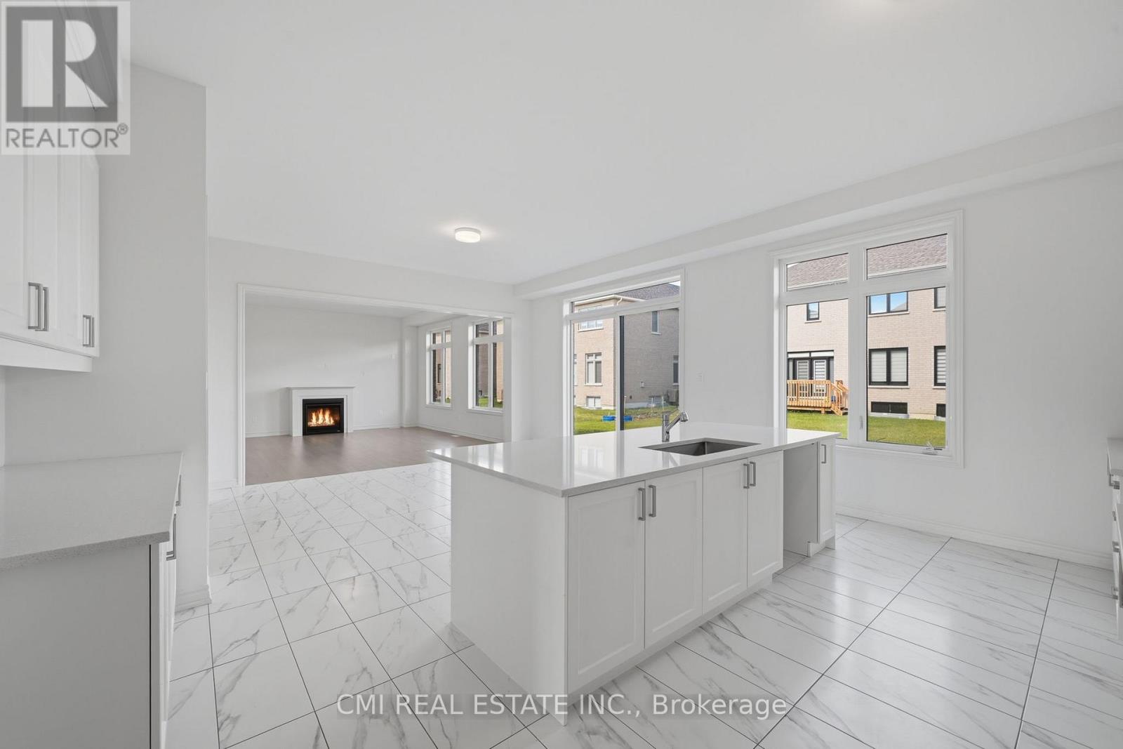 25 BELLFLOWER CRESCENT - 16