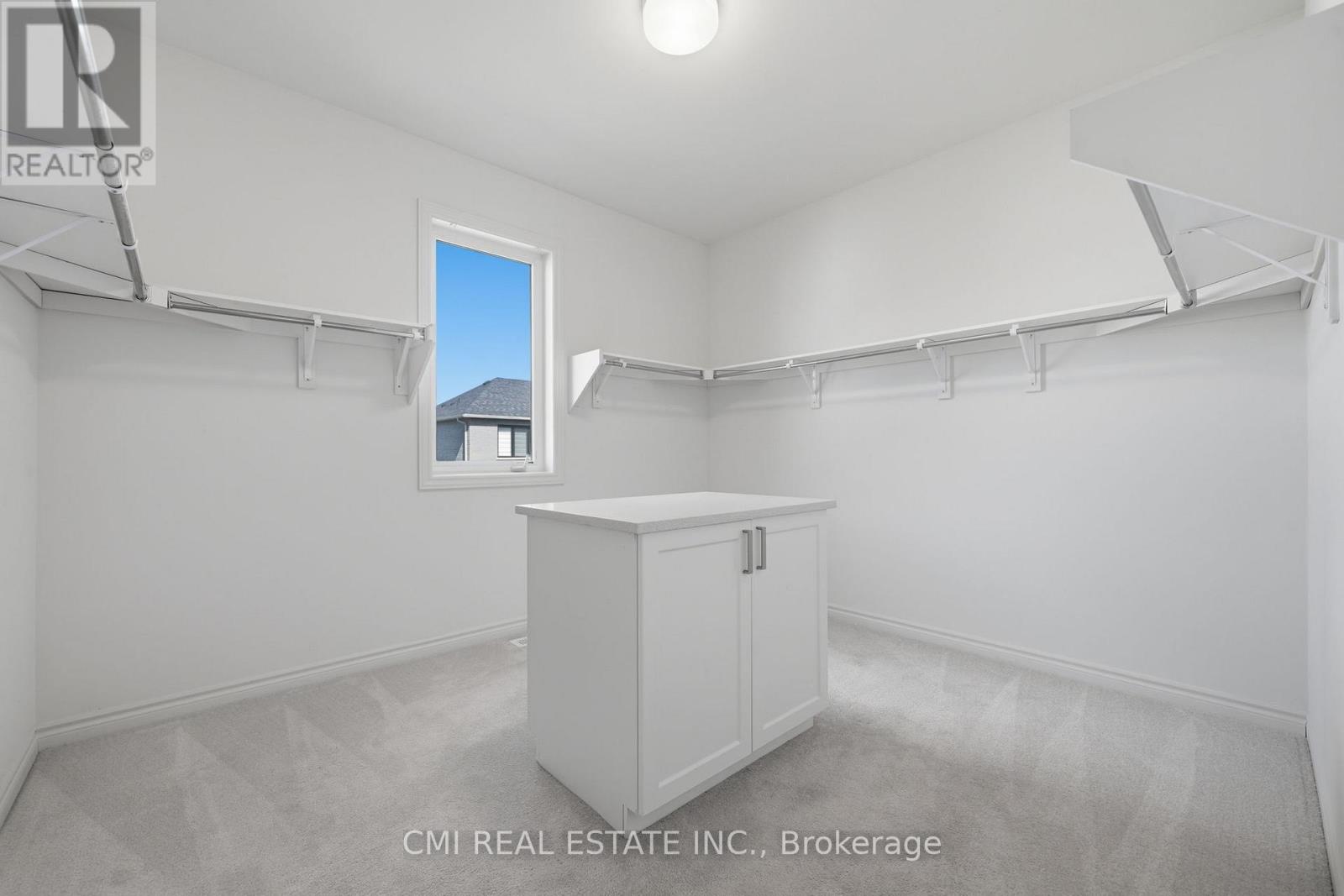 25 BELLFLOWER CRESCENT - 31