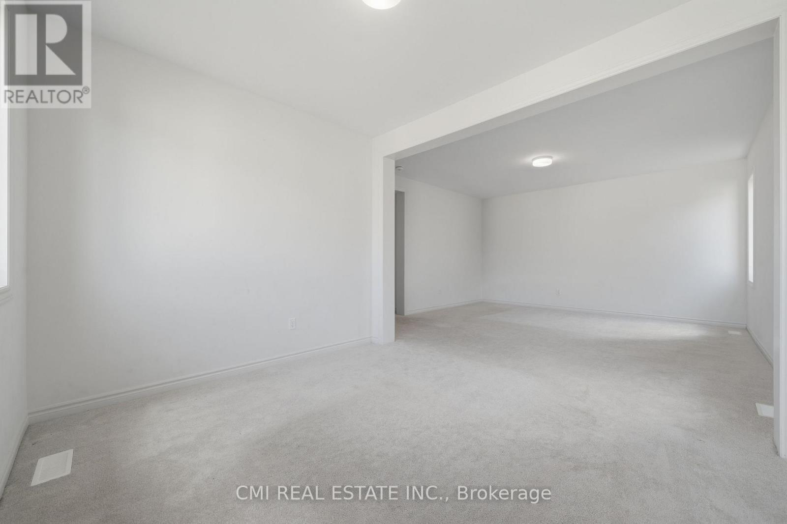 25 BELLFLOWER CRESCENT - 34