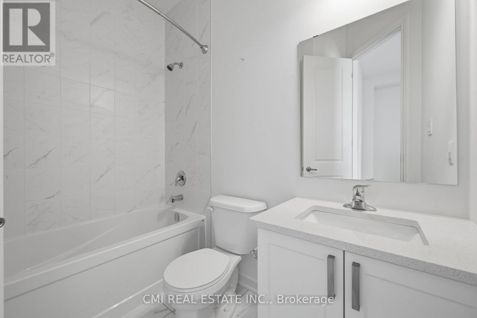 25 BELLFLOWER CRESCENT - 36