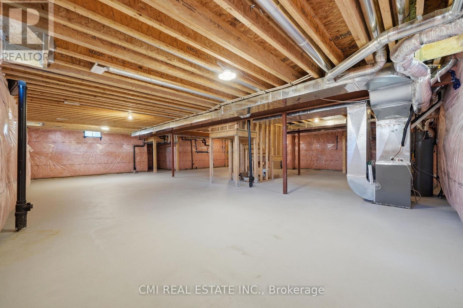 25 BELLFLOWER CRESCENT - 40
