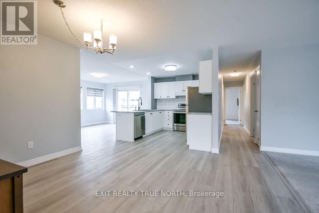 8 SINCLAIR CRESCENT - 10