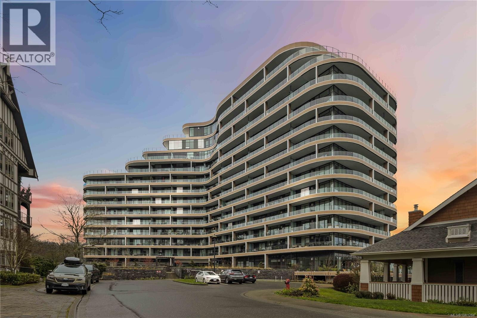 #1006 2000 Hannington Rd - 1