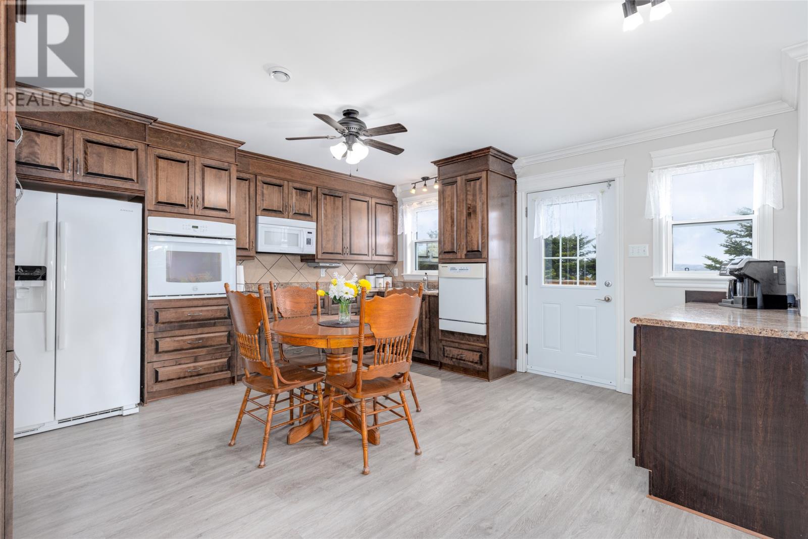 24 Meetinghouse Road - 6