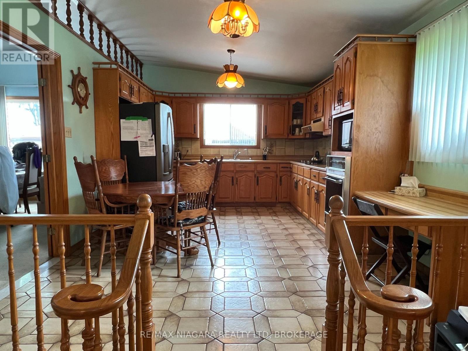 4628 BALDWIN AVENUE - 22