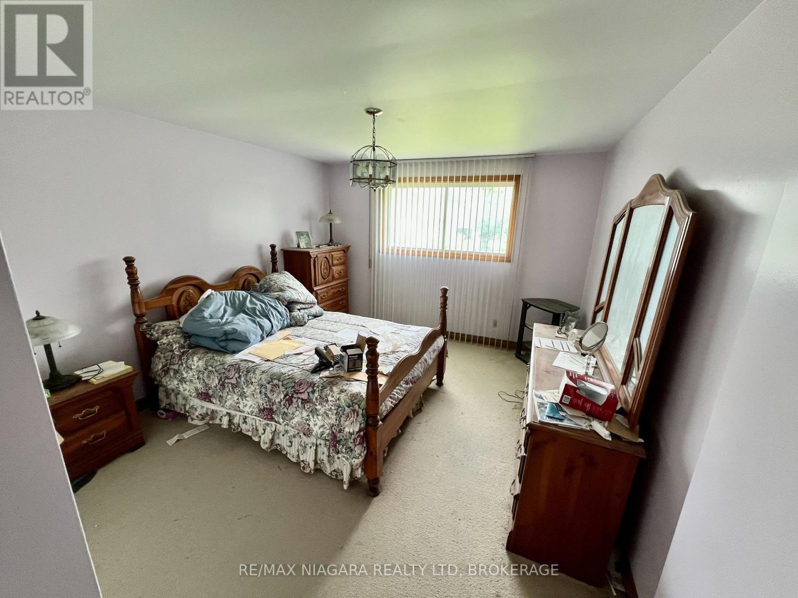 4628 BALDWIN AVENUE - 35