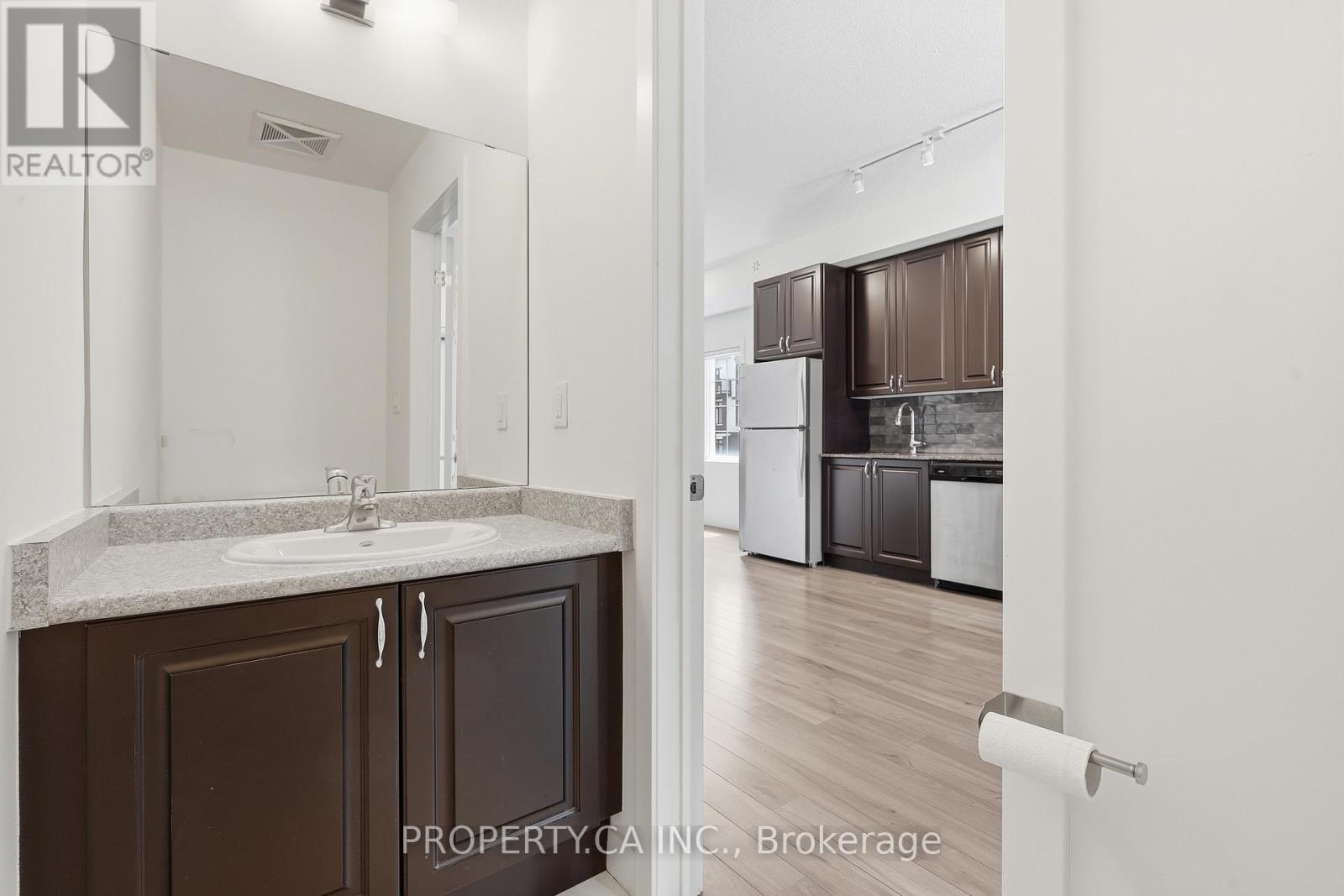 7 FORBES AVENUE - Image 14