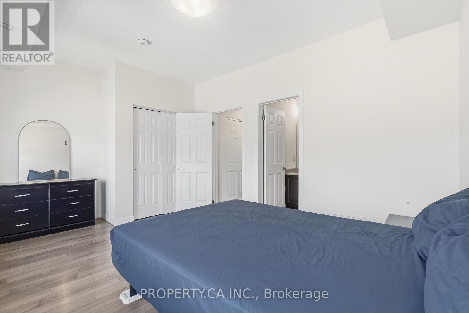 7 FORBES AVENUE - Image 21