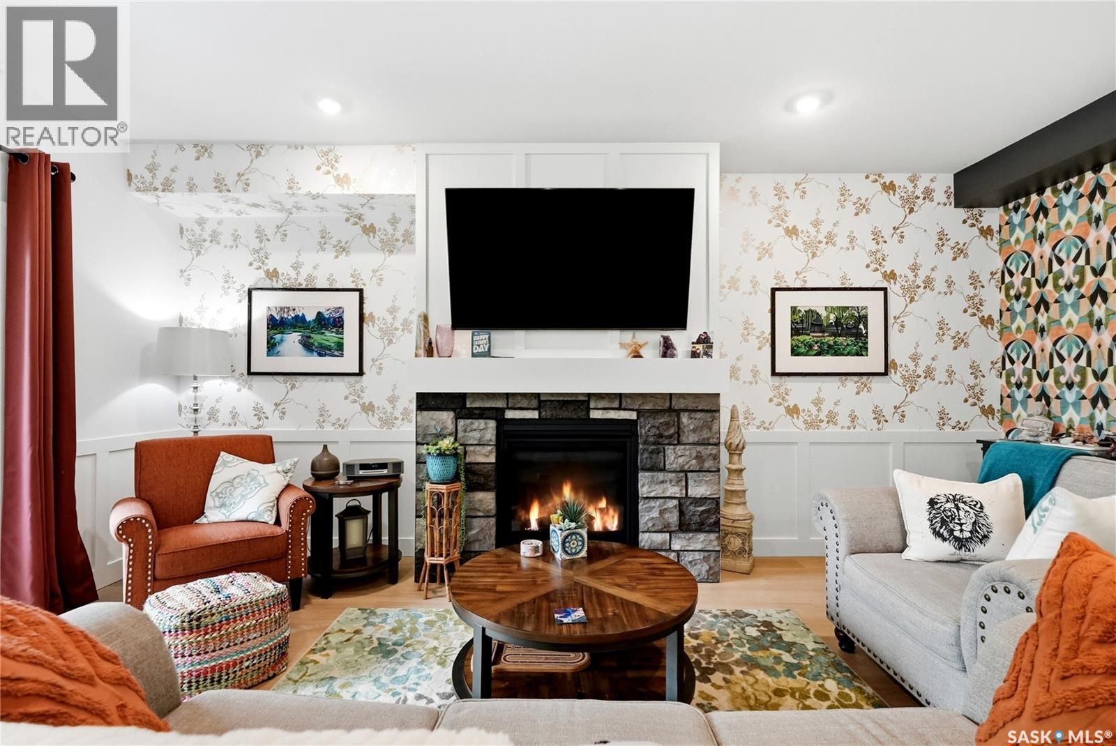 #147 3220 11th STREET - 16