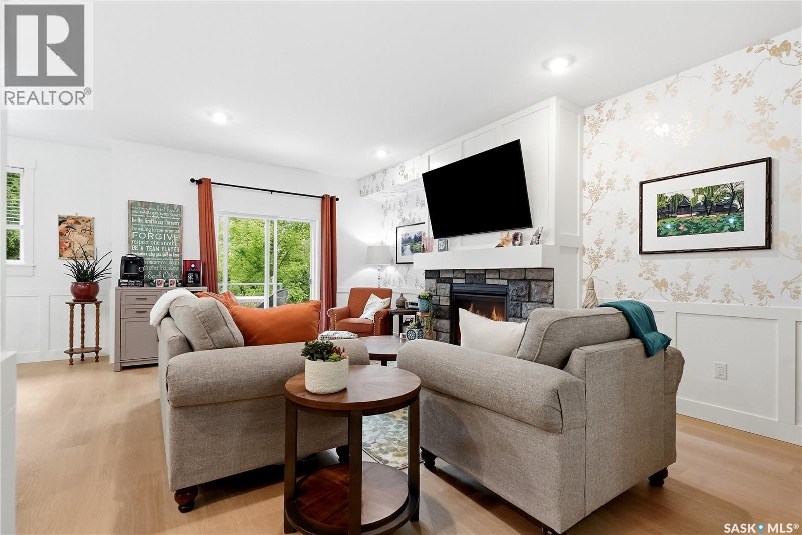 #147 3220 11th STREET - 19