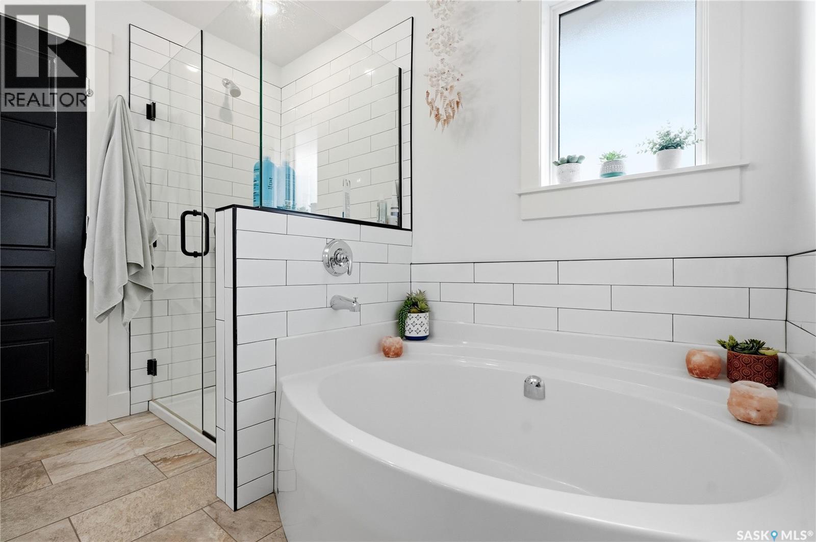 #147 3220 11th STREET - 30