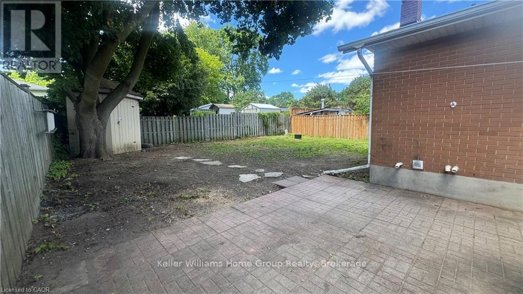248 CYRUS STREET - 23