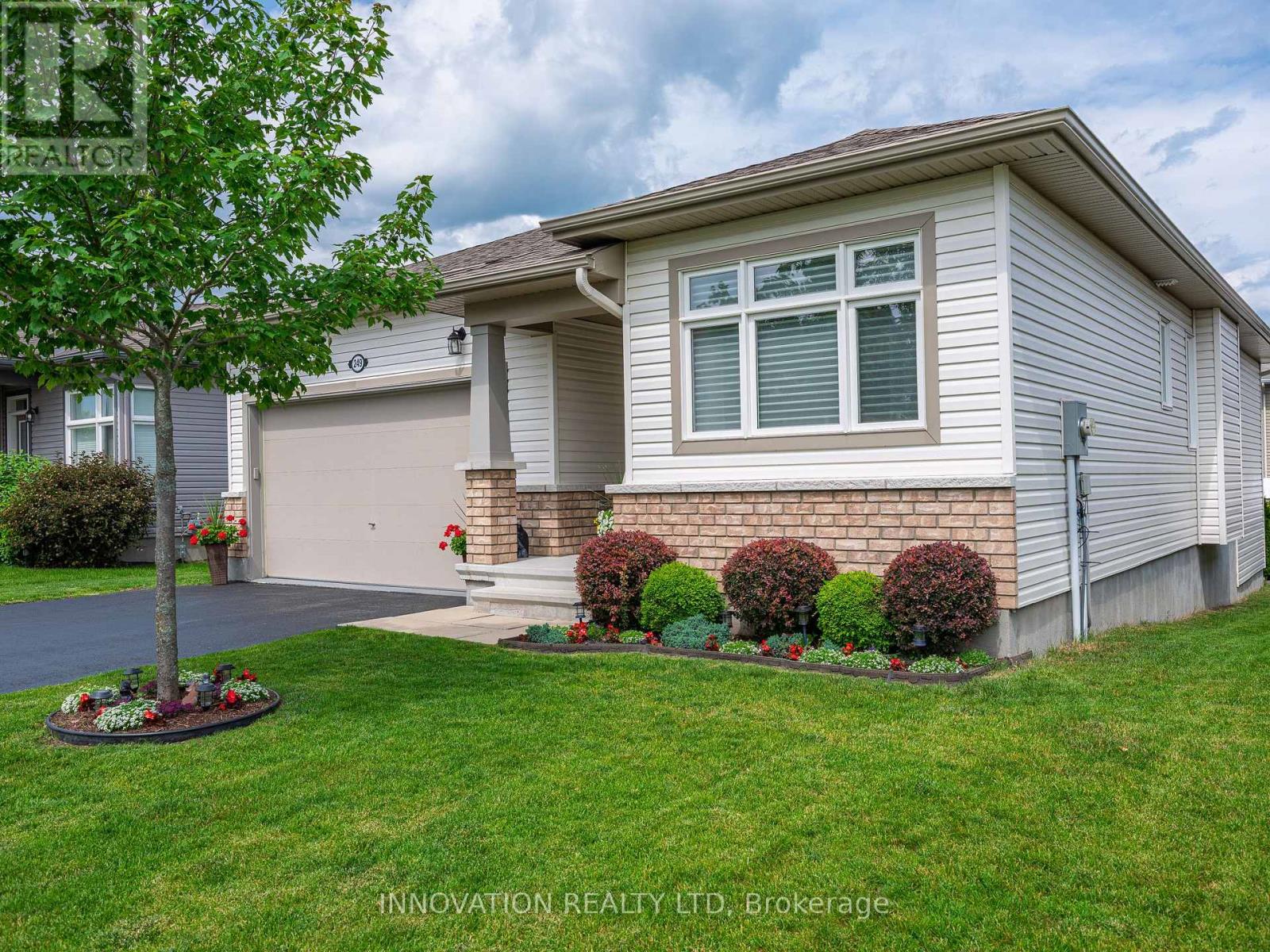 2 Bed, 2 Bath House for Sale in Arnprior – 249 EDEY STREET, Arnprior – MLS# X13483700 - Image 3