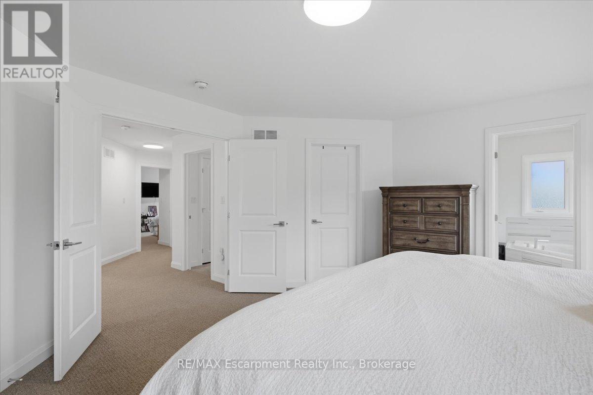 46 DOUGHERTY COURT - 24