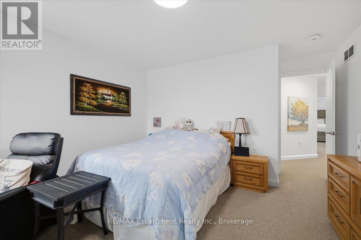 46 DOUGHERTY COURT - 31