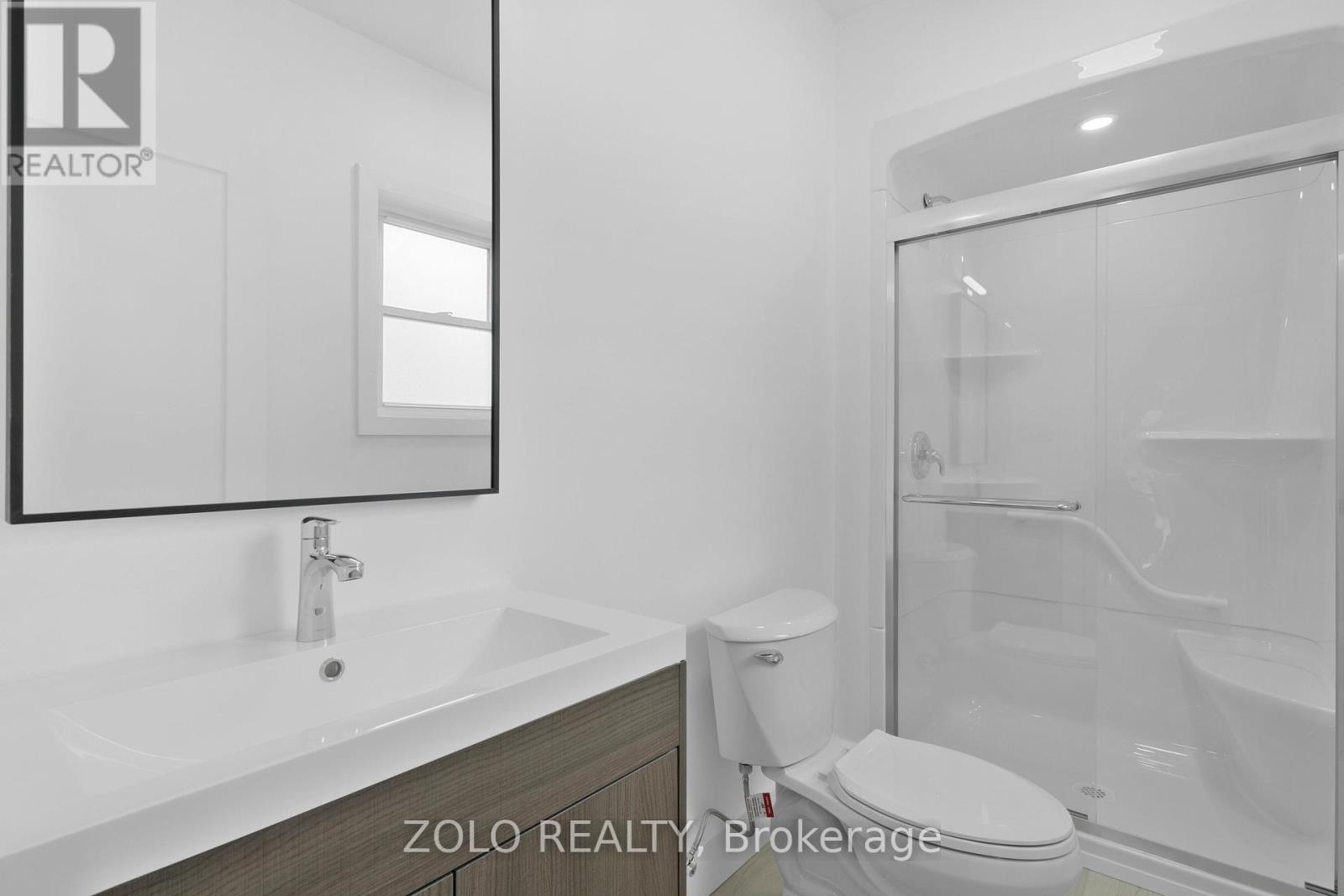 498 CHARLOTTE STREET - 21