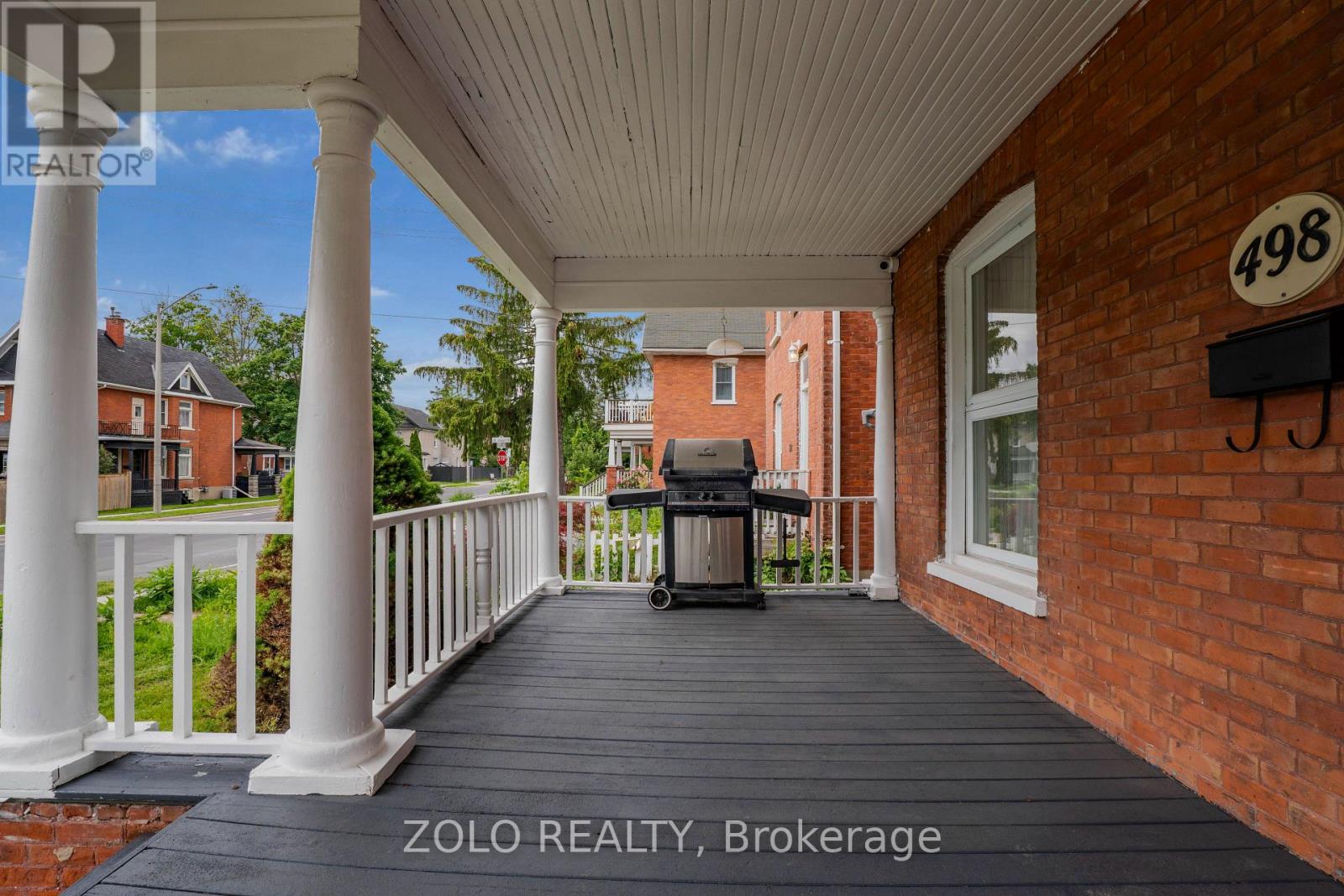 498 CHARLOTTE STREET - 4