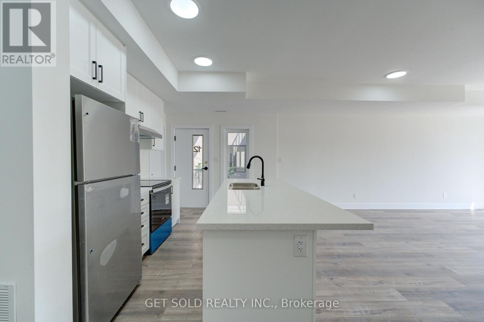 #12 6701 THOROLD STONE ROAD - 6