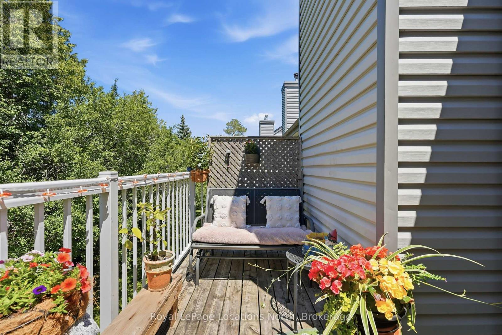 #150 53 TROTT BOULEVARD - 29