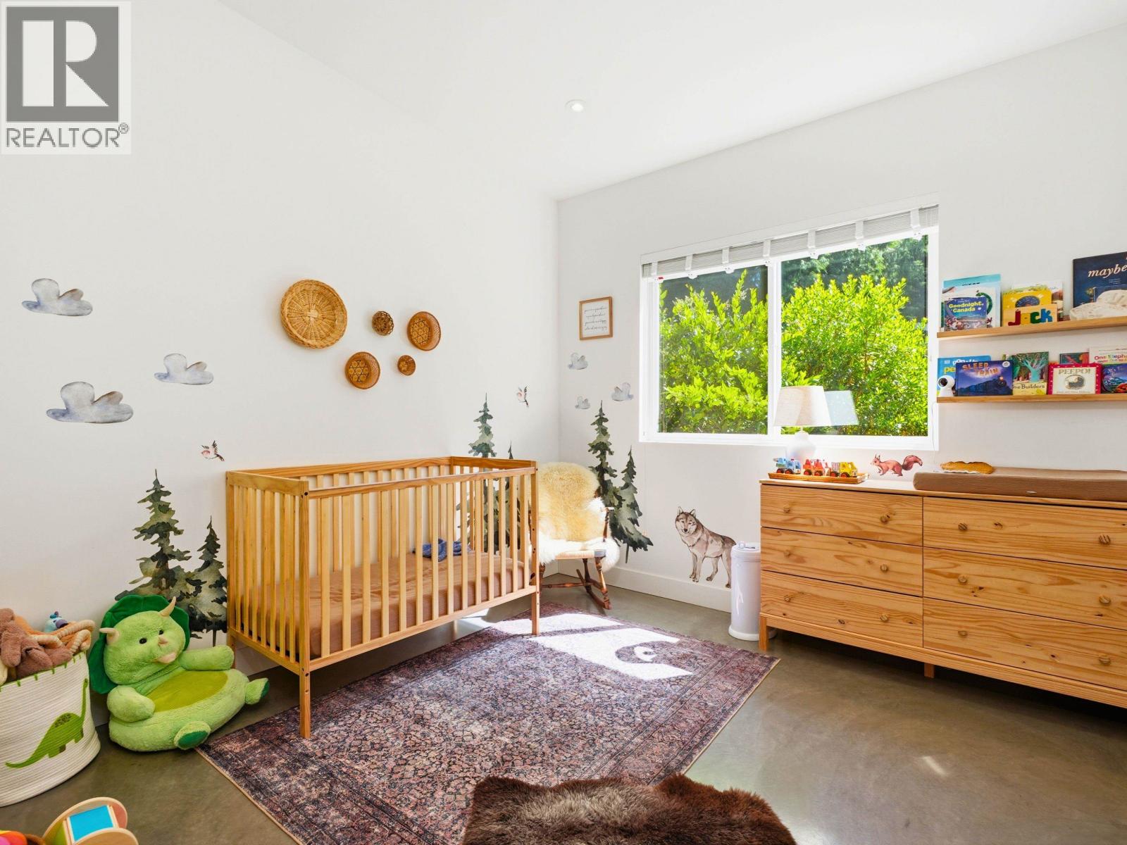 1304 OLES PLACE, Roberts Creek