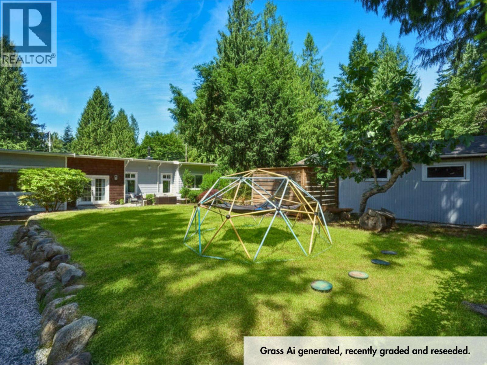 1304 OLES PLACE, Roberts Creek