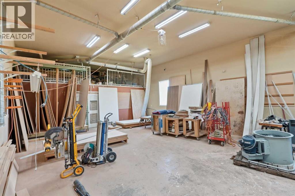 245249 Range Road 31A - 42