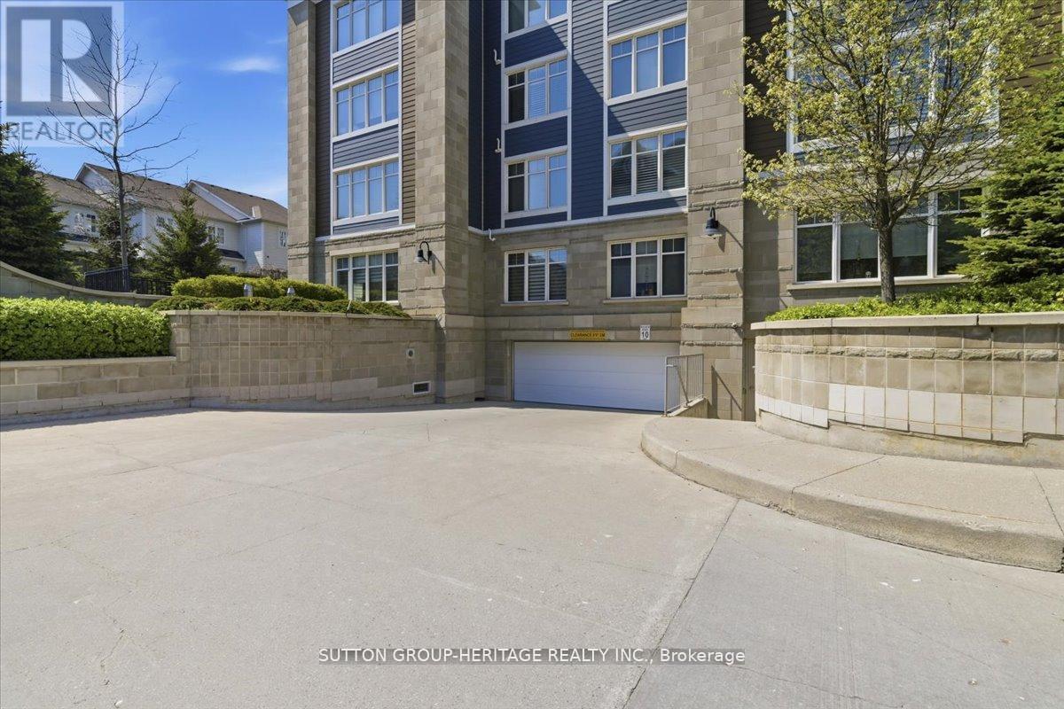 #201 660 GORDON STREET S - 34