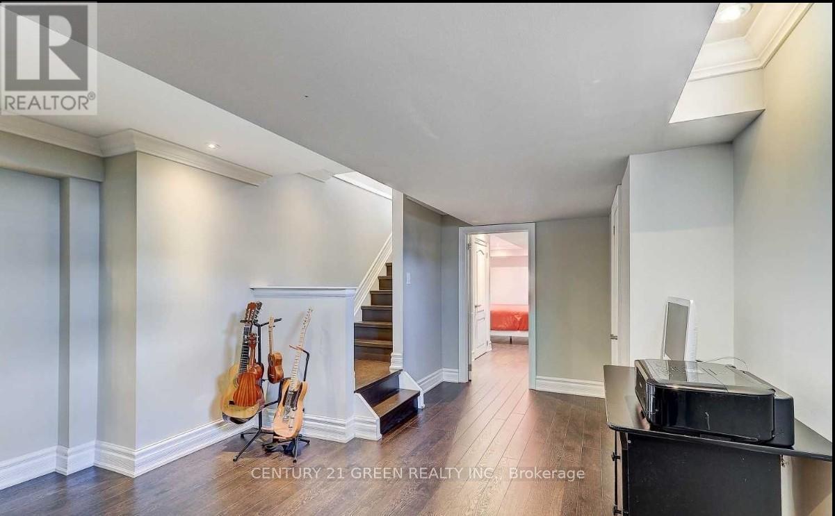 25 HOLROYD STREET - 11